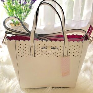 Candies NWT white laser cut purse